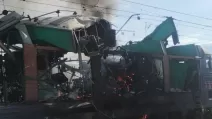 Знищений ударом РФ локомотив пасажирського поїзда на Дніпропетровщині / Фото: Укрзалізниця