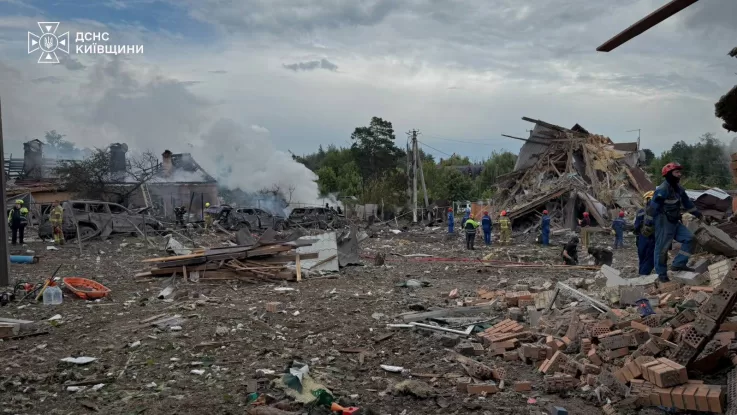 Місце ракетного удару по полігону на Київщині / Фото: ДСНС