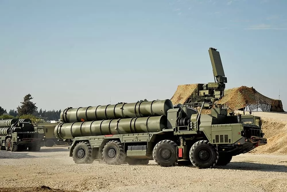Пусковые установки ЗРК С-400 / Фото иллюстративное: РосСМИ