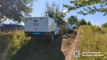 На Буковині розшукують чоловіка, який відкрив вогонь по поліцейських / Фото: Нацполіція