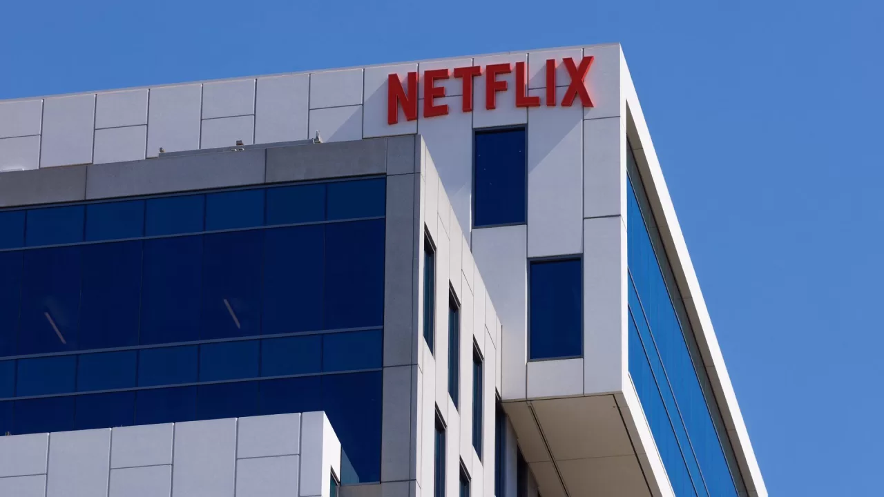 Логотип Netflix на одній із будівель компанії в Голлівуді / Фото: Reuters