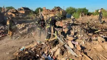 Rescuers at the site of the missile strike on the settlement of Radushne / Photo: Dnipropetrovsk Regional Military Administration