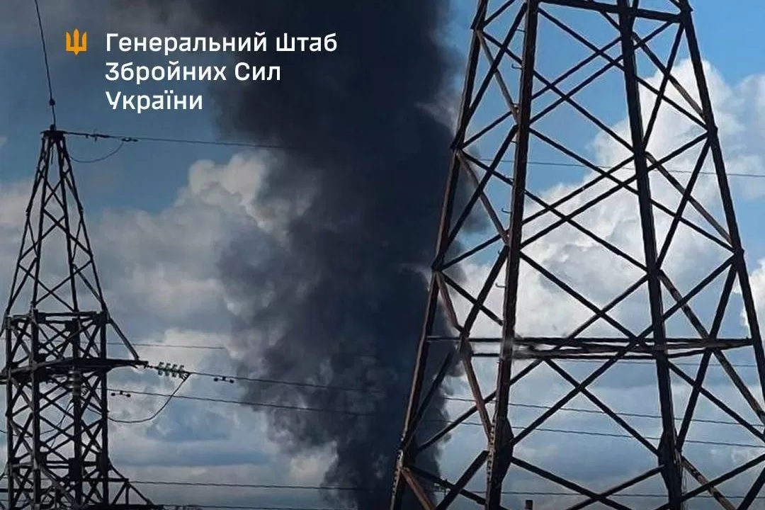 На заводі "Лукойл-Пермнефтеоргсинтез" після удару виникла пожежа / Фото ілюстративне: Генштаб ЗСУ