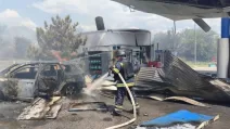 Fire response after the Russian strike on the gas station / Photo: Dnipropetrovsk Regional Military Administration