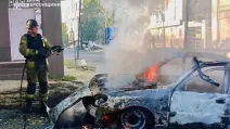 Уничтоженный автомобиль в Херсоне / Фото: МВД