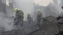 Rescuers at the site of the Russian strike on Kyiv on August 8 / Photo: State Emergency Service