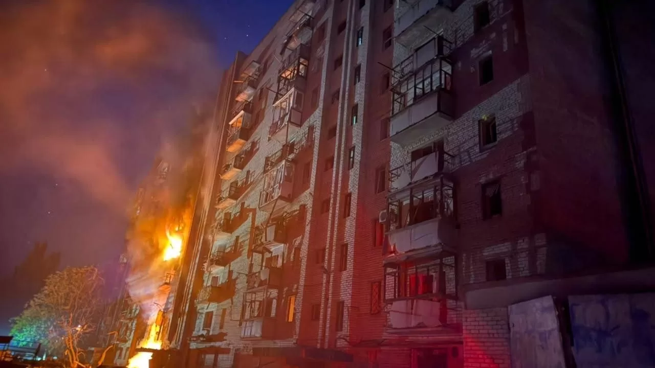 Пожежа після ударі РФ у Краматорську / Фото: Донецька ОВА