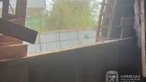 В поселке Золочев поврежден частный дом / Фото: Харьковская ОВА