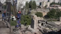  У Києві вже 15 загиблих і 39 постраждалих після російського удару / Фото: ДСНС
