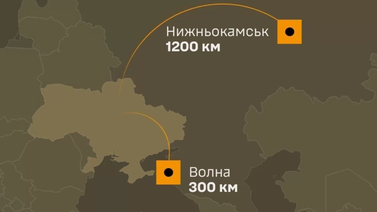 У Росії після ударів Сил оборони горіли НПЗ «ТАНЕКО» та термінал «Таманьнефтегаз» / Інфографіка: Генштаб ЗСУ