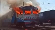 В Харьковской области российский беспилотник атаковал электричку: есть погибшая, среди раненых — ребенок / Фото: t.me/Mykola_Kalashnyk