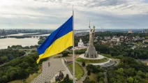 Флаг Украины в Киеве / Фото: depositphotos