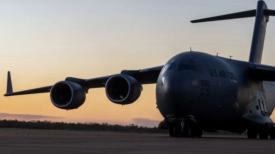 Военно-транспортный самолет ВВС США Boeing C-17 Globemaster III / Фото: Wikimedia Commons