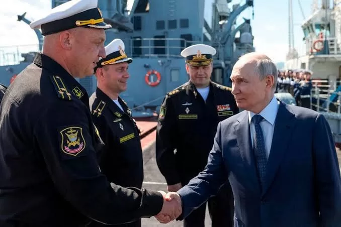 Vladimir Putin during a visit to the Kuril Islands / Photo: Russian media