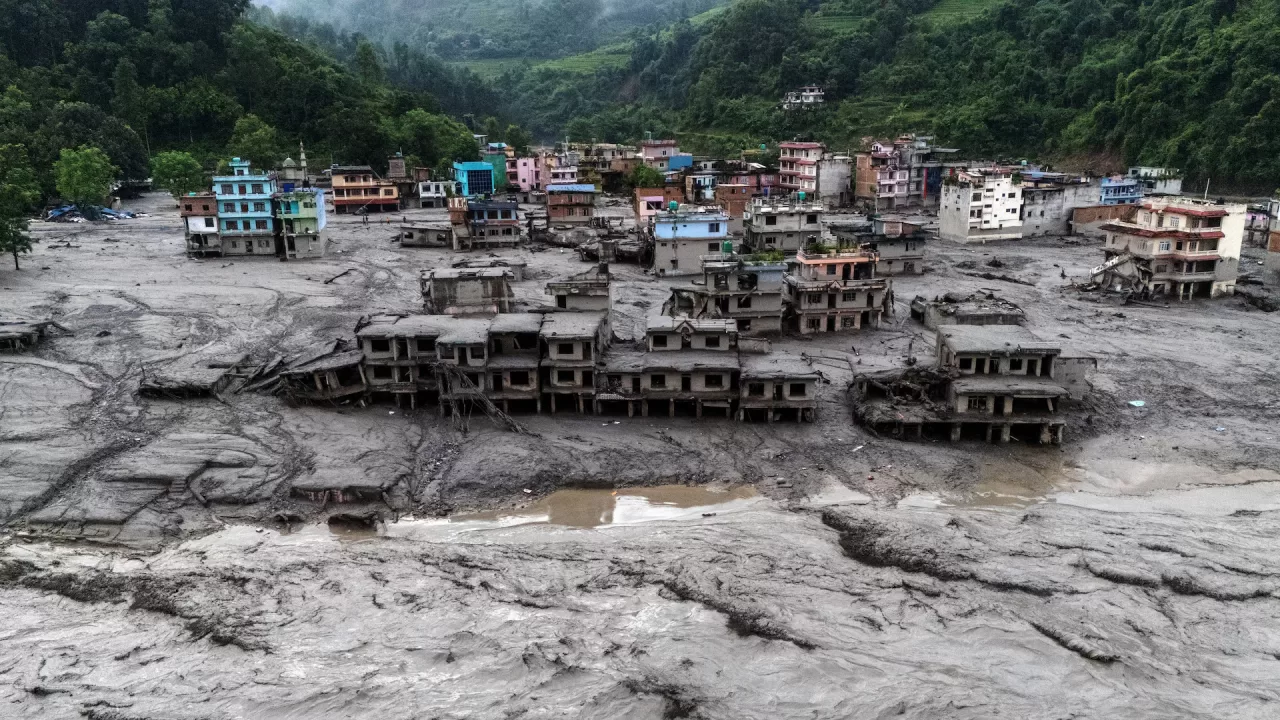 В Непале после обрушения ледника погибли 752 человека / Фото: Reuters