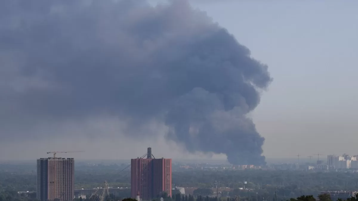 Пожар в Киеве после атаки РФ, 31 августа 2026 года / Фото: Суспільне