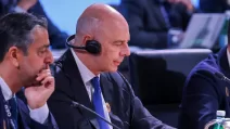 Министр финансов РФ был на G20, но не попал на общее фото / Фото: Reuters