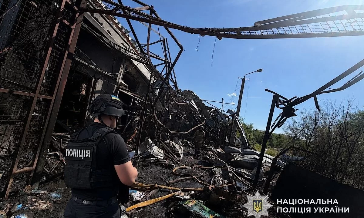 Burned-out site of the attack on Dnipro / Photo: Dnipropetrovsk Regional Military Administration