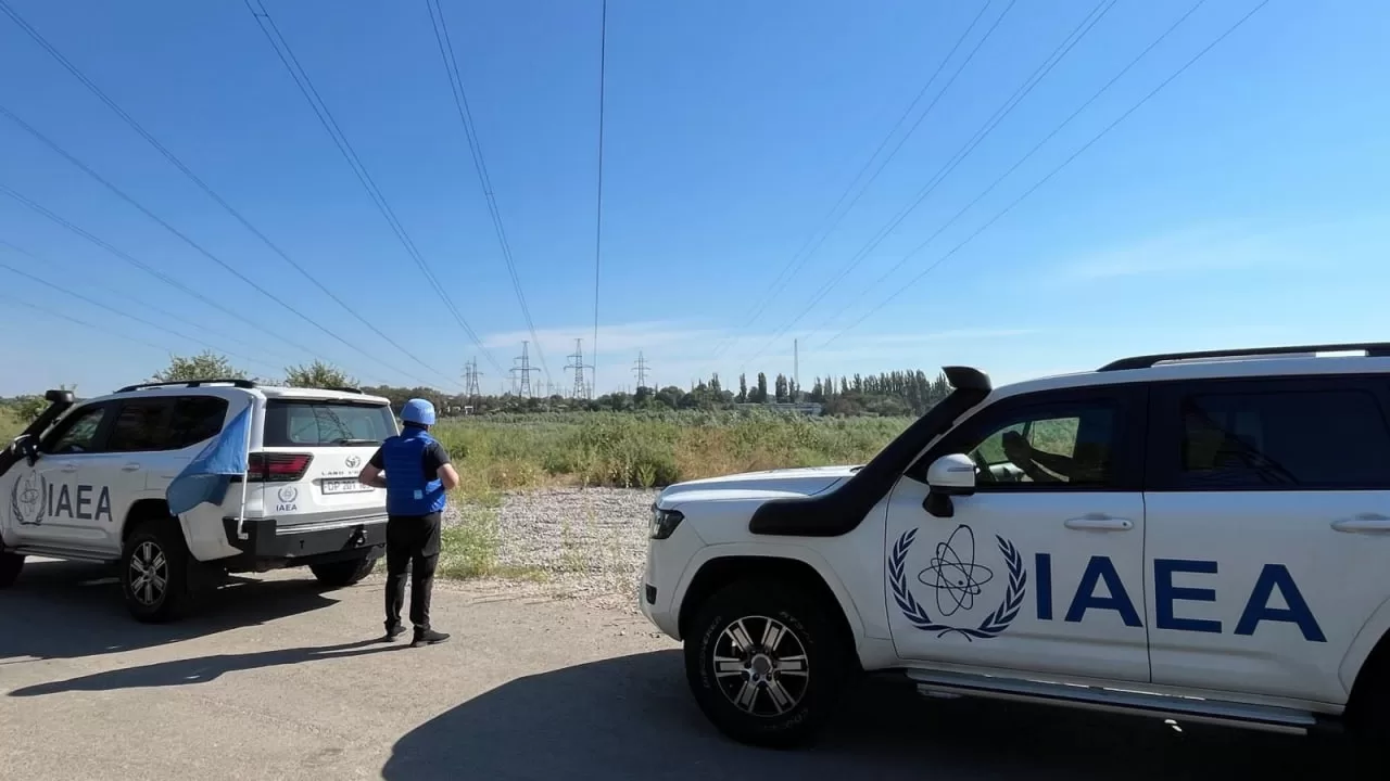 Представники МАГАТЕ поблизу Запорізької АЕС / Фото: МАГАТЕ