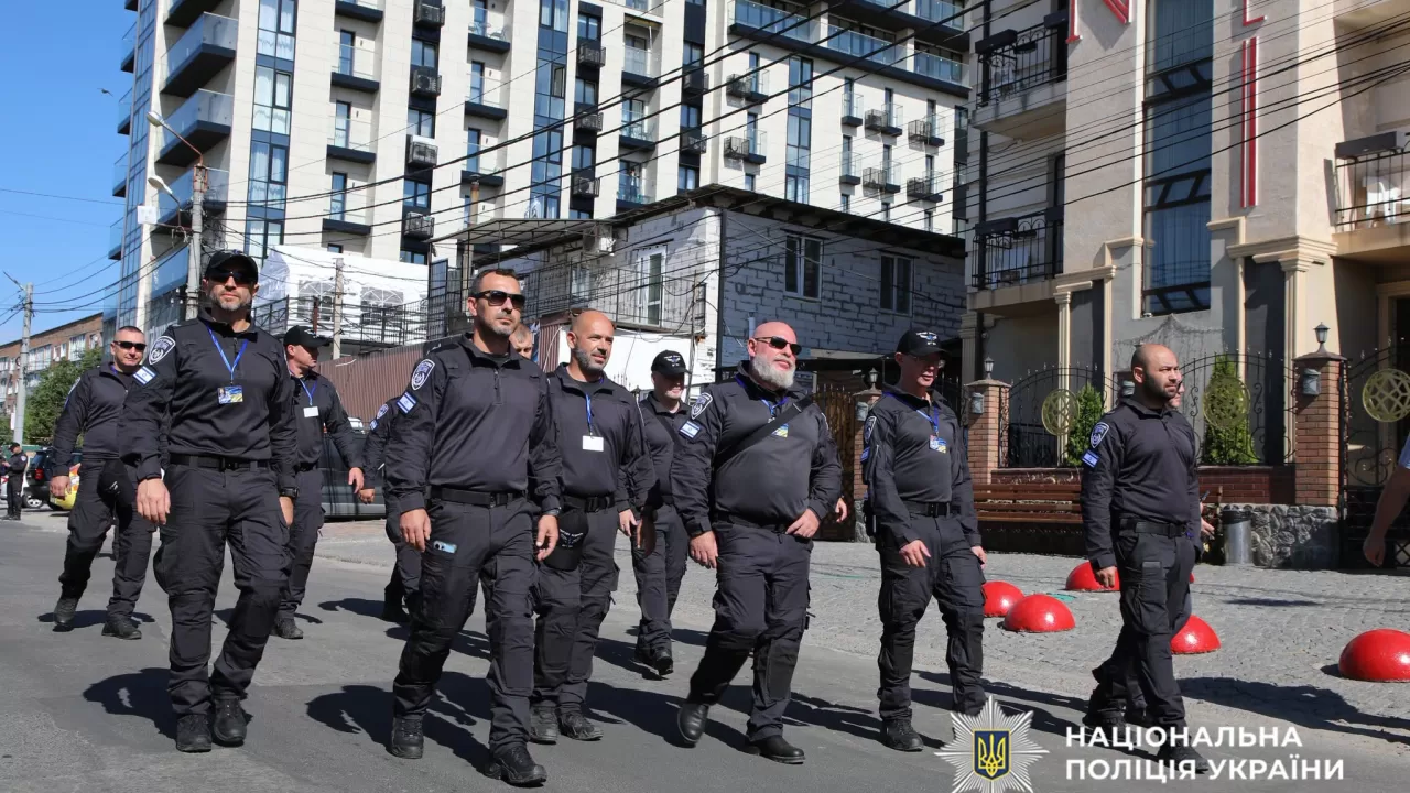Українські та ізраїльські правоохоронці спільно патрулюють Умань / Фото: Нацполіція