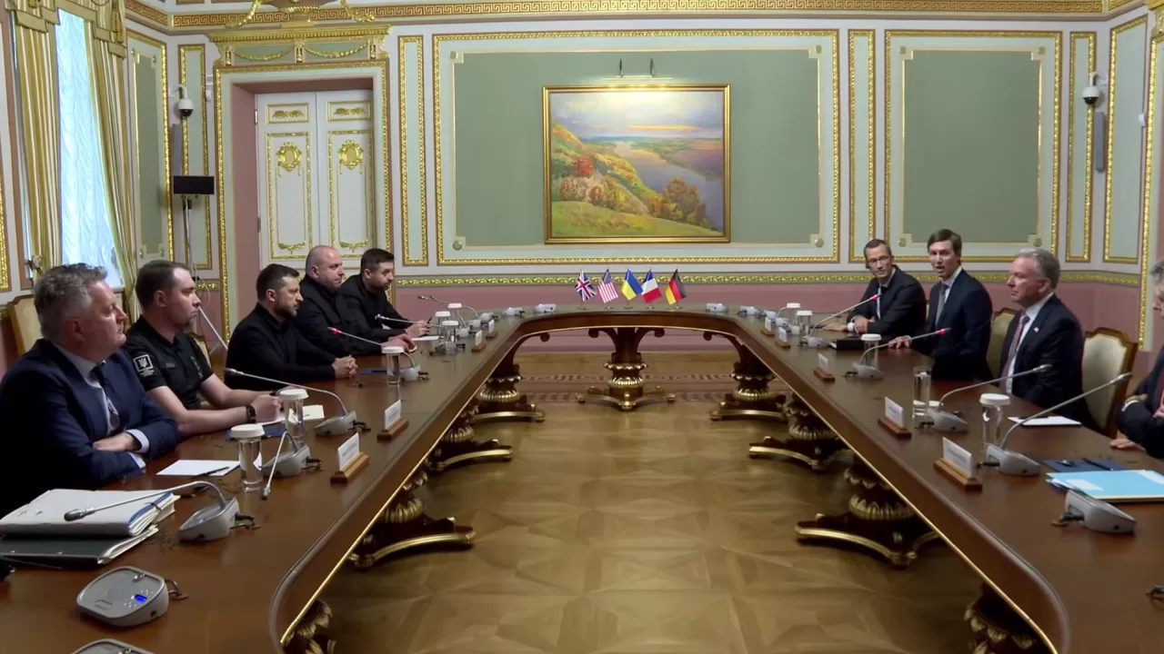 США після переговорів у Києві заявили про пошук "нового шляху до миру" / Скриншот