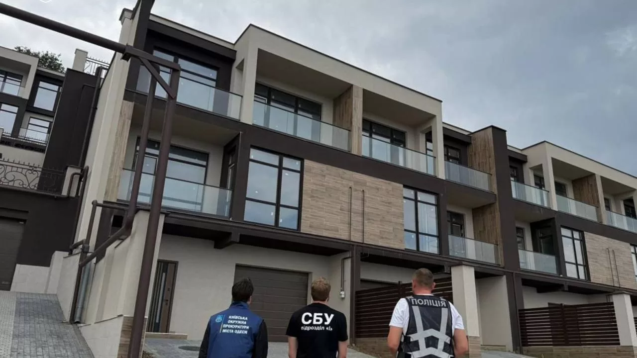 Незаконна забудова біля моря завдала громаді понад 50 млн грн збитків / Фото: Офіс Генерального прокурора