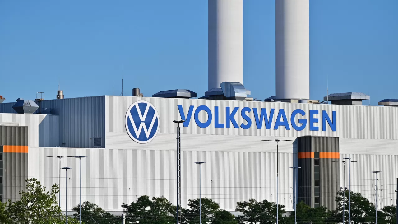 Завод Volkswagen в Оснабрюку замість авто вироблятиме компоненти для систем ППО / Ілюстративне фото: depositphotos.com