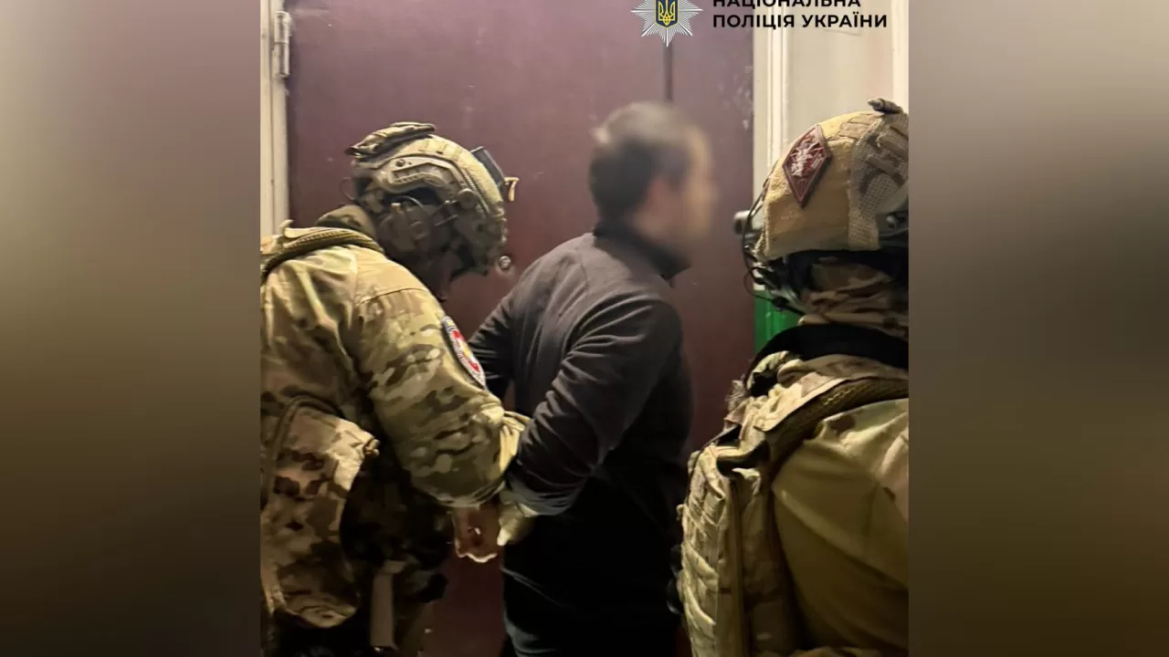 Затримання підозрюваного у нападі на директора клініки репродуктології у Києві / Фото: Поліція Києва