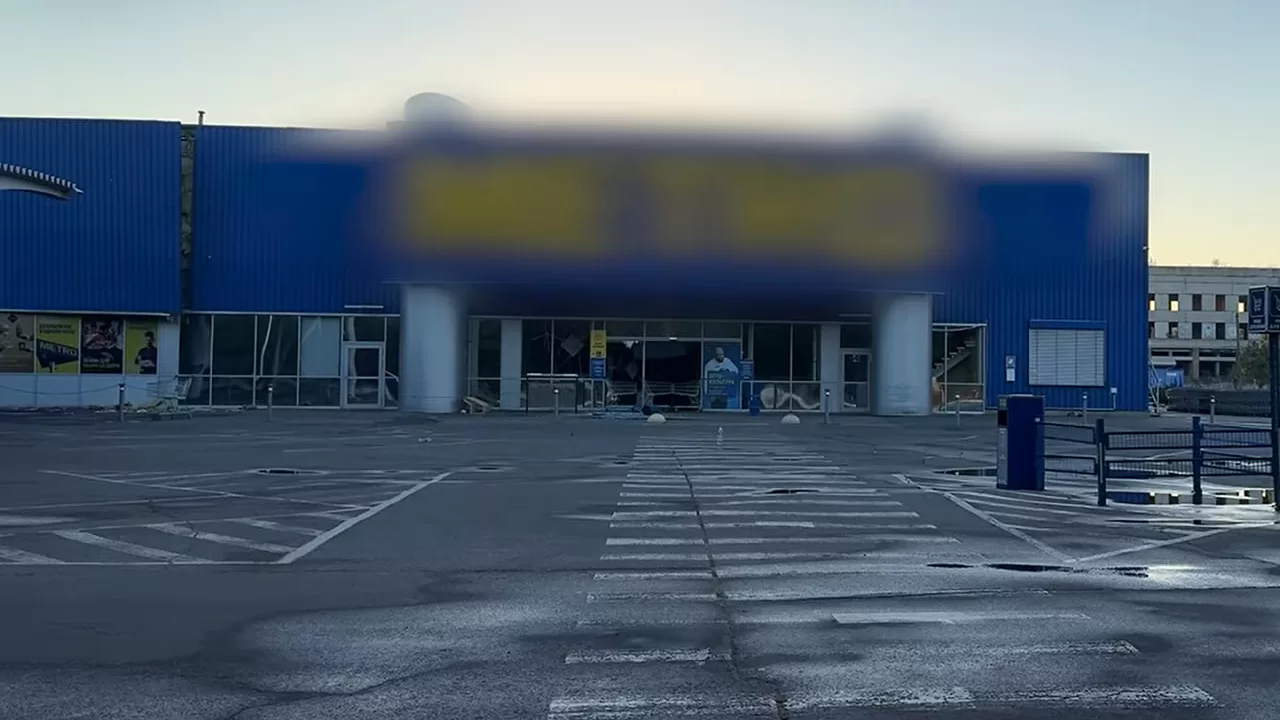 Пошкоджений гіпермаркет "Метро" у Миколаєві / Скриншот