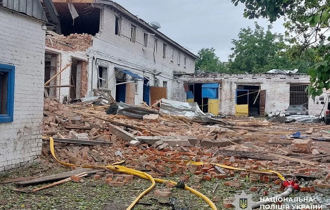 Удар по складским помещениям в Прилуках / Фото: Национальная полиция Украины