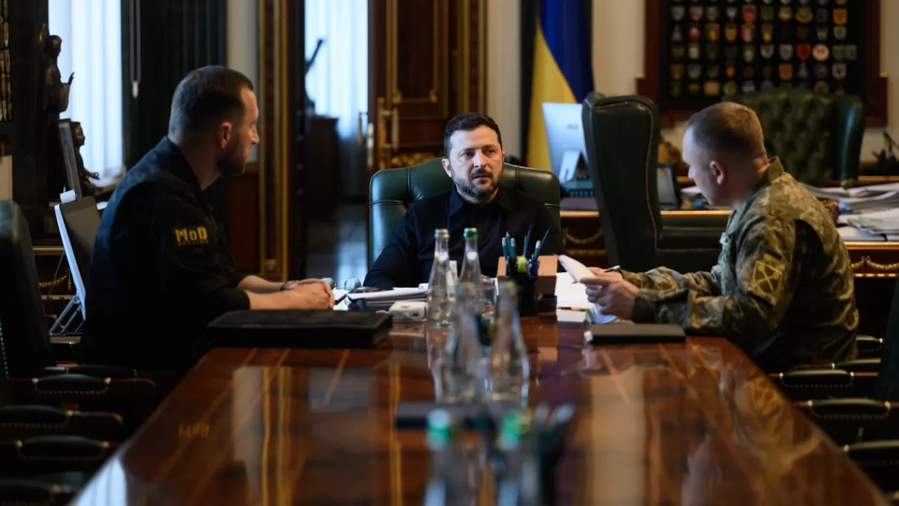 Євгеній Хмара, Володимир Зеленський, Михайло Драпатий / Фото: Zelenskiy / Official