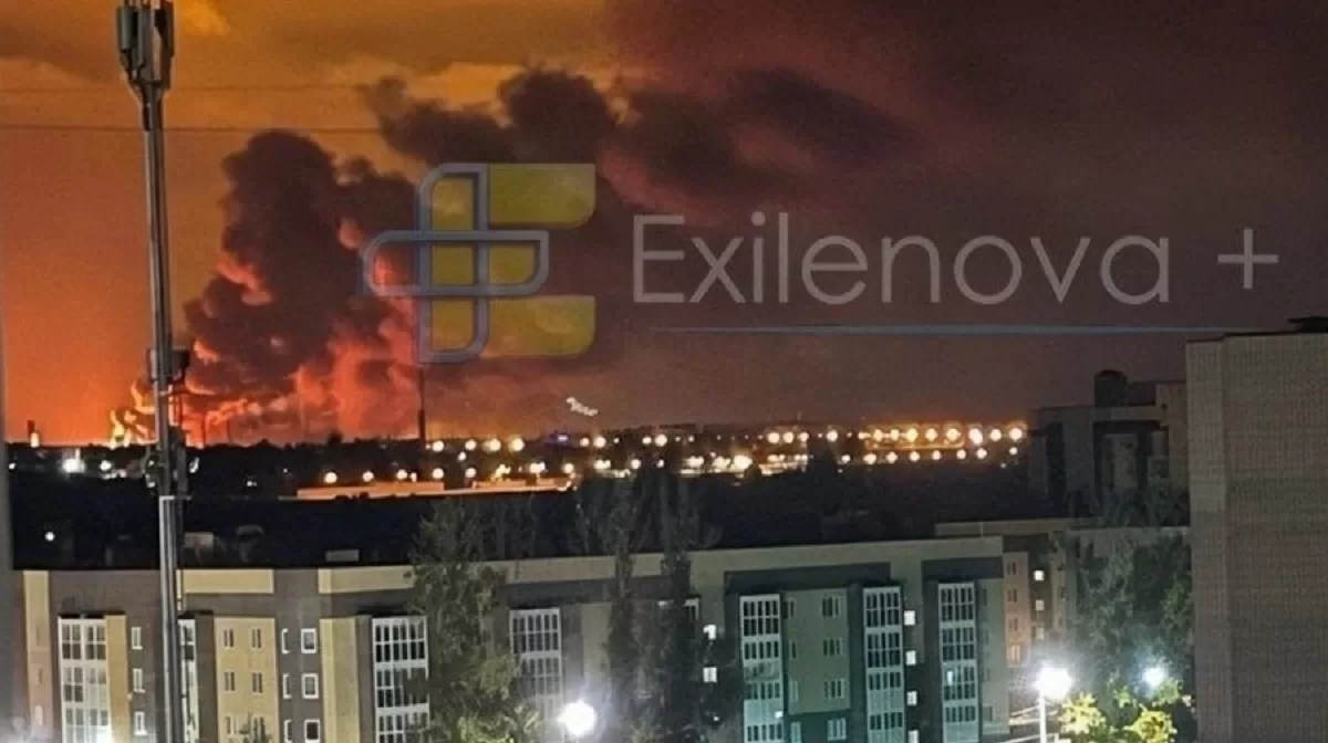 Пожар на Ярославском НПЗ / Фото: EXILENOVA+