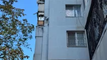 Повреждена многоэтажка в Херсонской области / Фото: НПУ