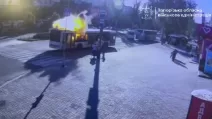 Росіяни вдарили дроном по автобусу з людьми у Запоріжжі / Скриншот