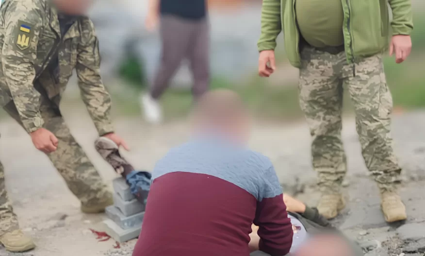 Місце вибуху біля ТЦК на Львівщині / Фото: Спецпрокуратура Західного регіону