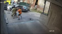Задержание мужчины во Львове / Фото: t.me/dmytro_lubinetzs