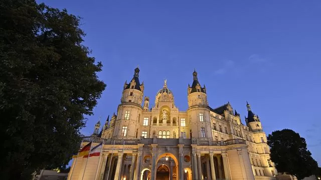 Замок Шверін, де засідає ландтаг Мекленбургу-Передньої Померанії / Фото: NDR