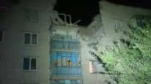 Последствия российского удара по жилому дому в Славянске / Фото: ГСЧС Украины