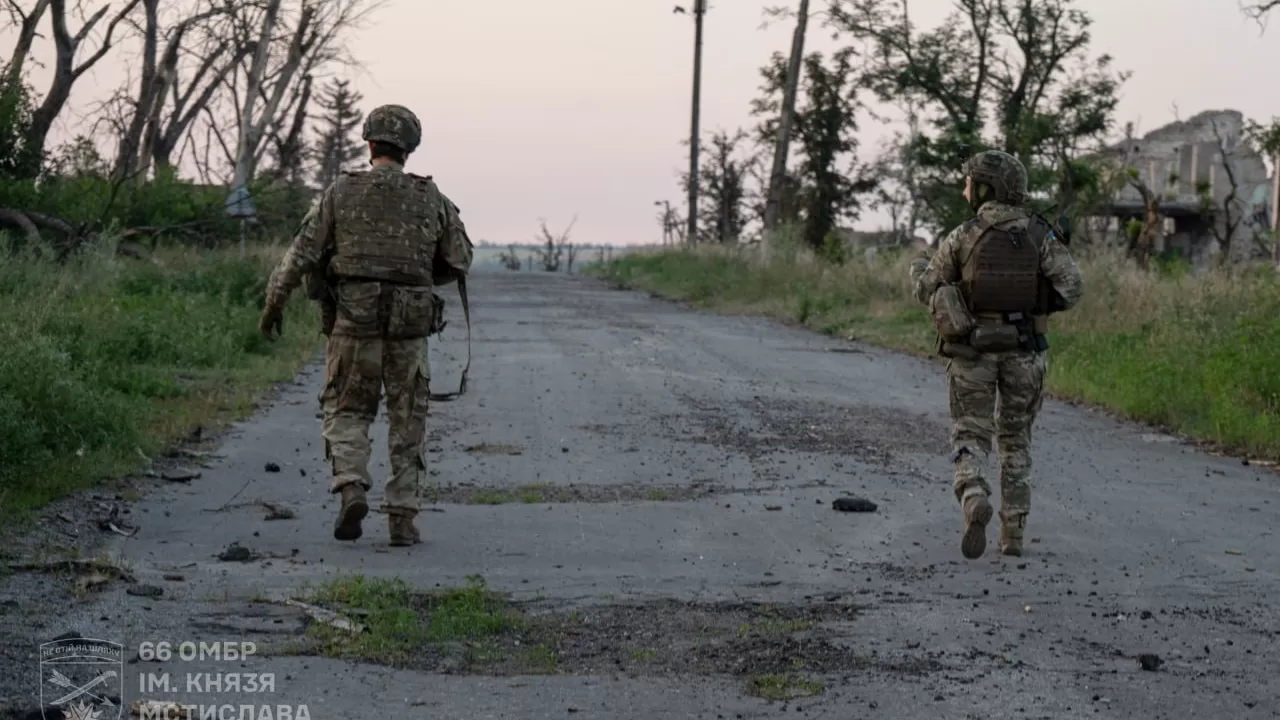 Украинские военные в Шандриголово / Фото: 66 ОМБр им. князя М. Храброго