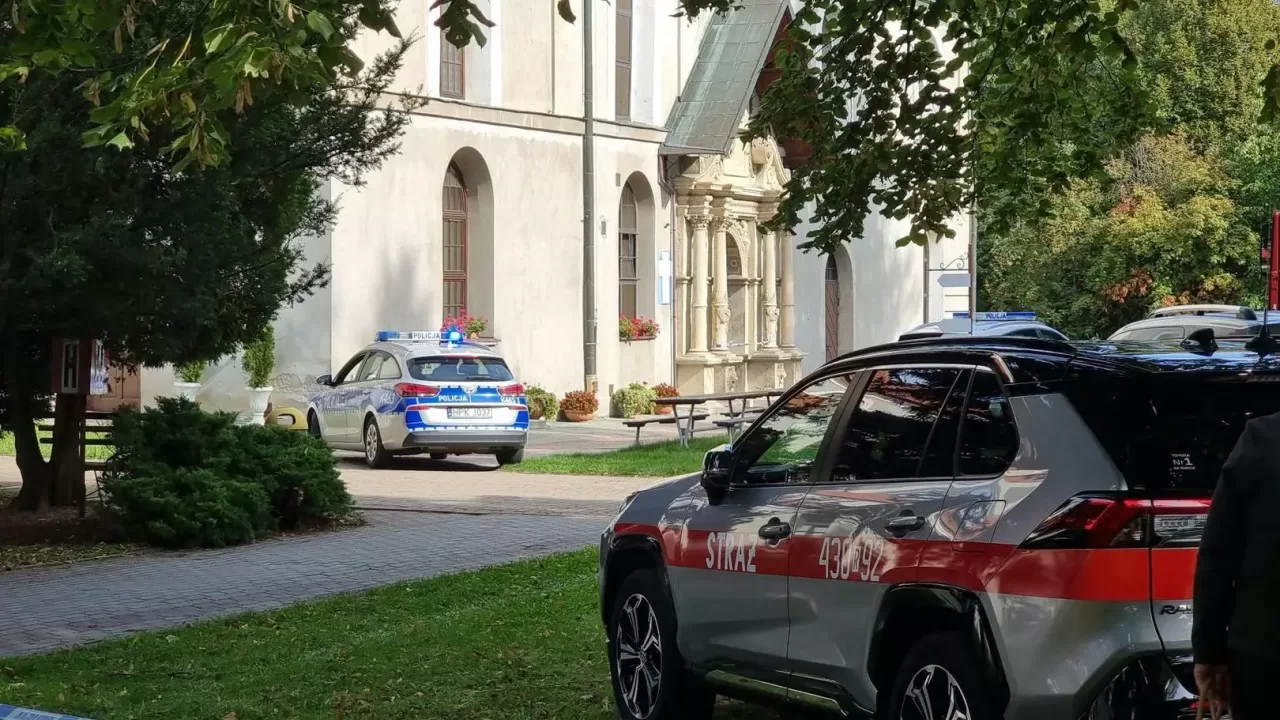 Полиция на месте нападения в бенедиктинском монастыре в Польше / Фото: Gazeta Jarosławska