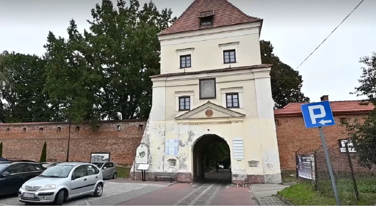 Місце нападу на території монастиря в Ярославі / Фото: PAP