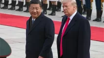 Президент США Дональд Трамп та лідер Китаю Сі Цзіньпін під час зустрічі біля Білого дому у Вашингтоні / Фото: ftvnews.com