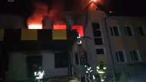 Пожежа в будівлі ліцею після атаки російського дрона / Фото: ДСНС