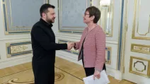 Володимир Зеленський зустрівся з президенткою ЄБРР Оділь Рено-Бассо / Фото: Офіс президента
