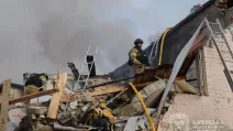 Rescuers work at the site of a Russian airstrike on Kharkiv, where buildings were destroyed and damaged / Photo: Kharkiv Regional Military Administration