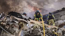 Rescuers work to eliminate the consequences of the Russian airstrike on Kharkiv / Photo: State Emergency Service of the Kharkiv region