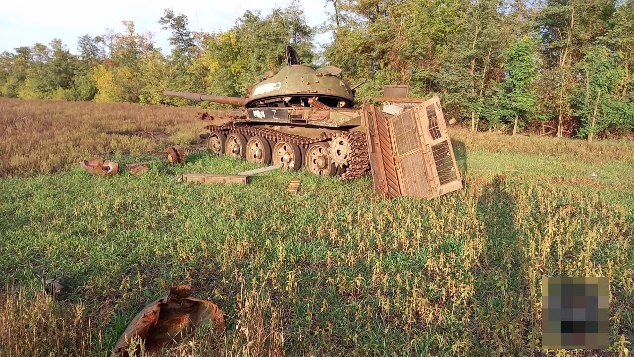 Знищений російський танк / Фото: t.me/lost_warinua