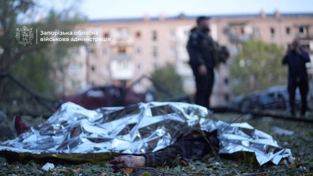 Один человек погиб и пятеро пострадали в результате атаки РФ на Запорожье 9 октября / Фото: Запорожская ОВА