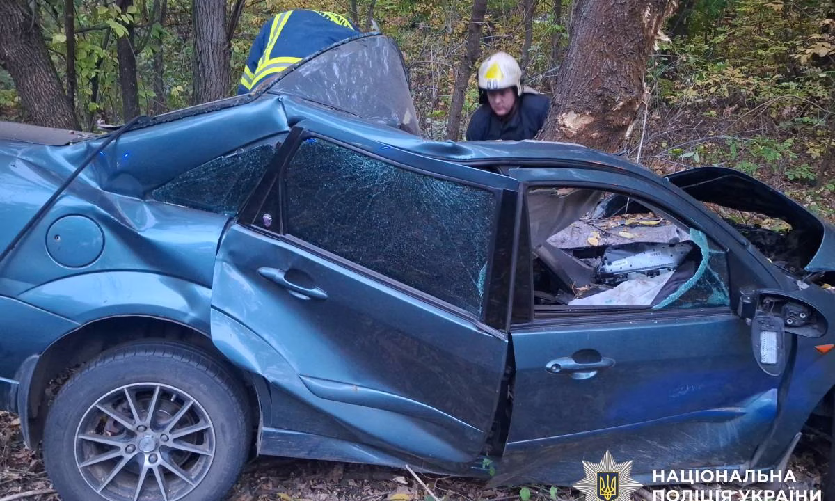 Пошкоджена внаслідок ДТП автівка / Фото: Поліція Харківщини