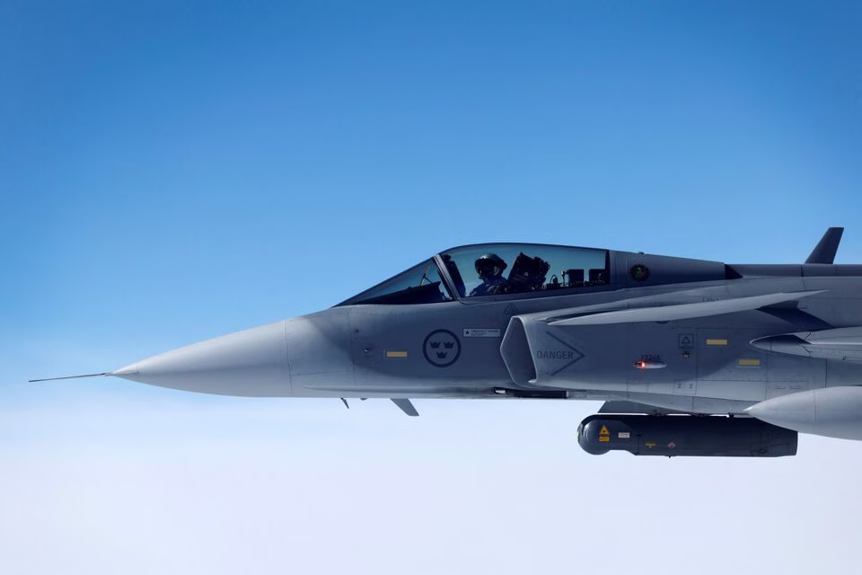 Шведський винищувач Saab JAS 39 Gripen / Фото: Reuters